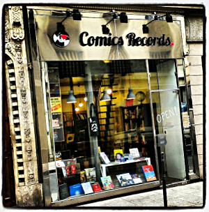 Devanture de la librairie Comics Records